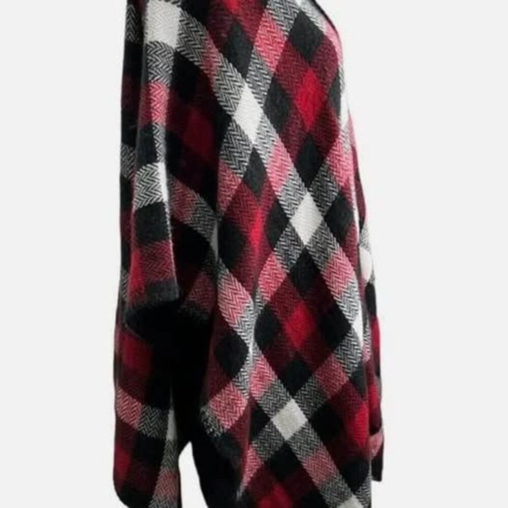 Woolrich Cape Womens Scarf Poncho Wrap One Size Red Black Plaid Reversible Like - Picture 3 of 8